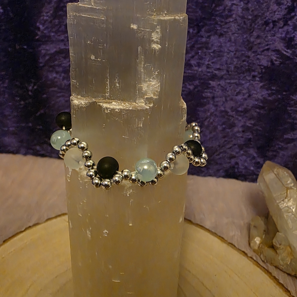 Elegant Silver and Black Beaded Bracelet